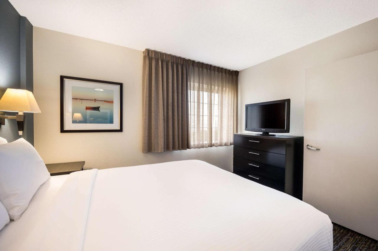 Sonesta Simply Suites Denver West Federal Center Lakewood Eksteriør bilde