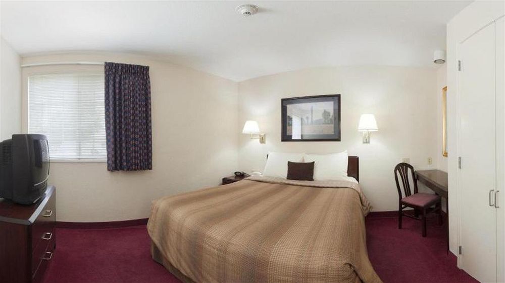 Sonesta Simply Suites Denver West Federal Center Lakewood Eksteriør bilde